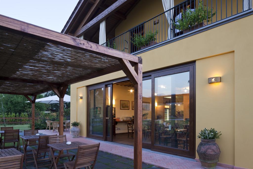 Antico Casale Guest House Sarzana Eksteriør bilde