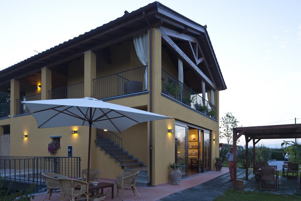 Antico Casale Guest House Sarzana Eksteriør bilde